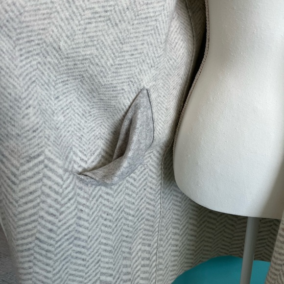 Tahari Luxe Cashmere Long sweater - Picture 7 of 8